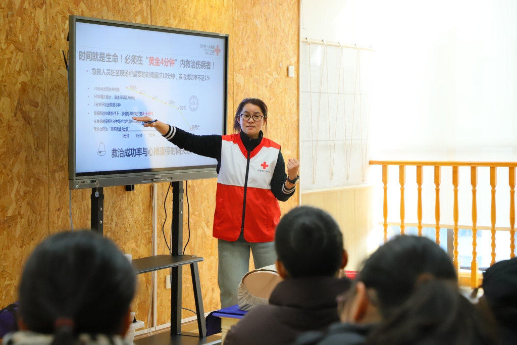 无锡市红十字会探索“校家联动”模式，应急救护培训实现从校园到家庭新突破